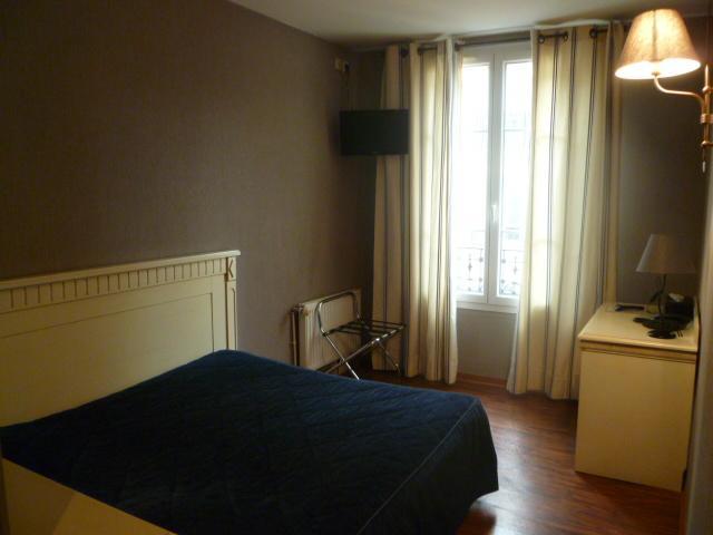 Hotel Au Limousin Levallois-Perret Zewnętrze zdjęcie
